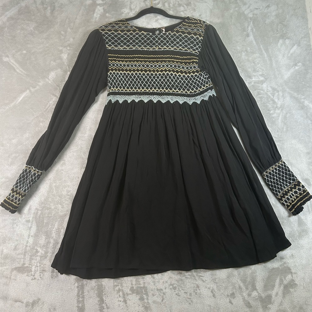 Free people late night picnic smocked long sleeve embroidered dress - Picture 12 of 13